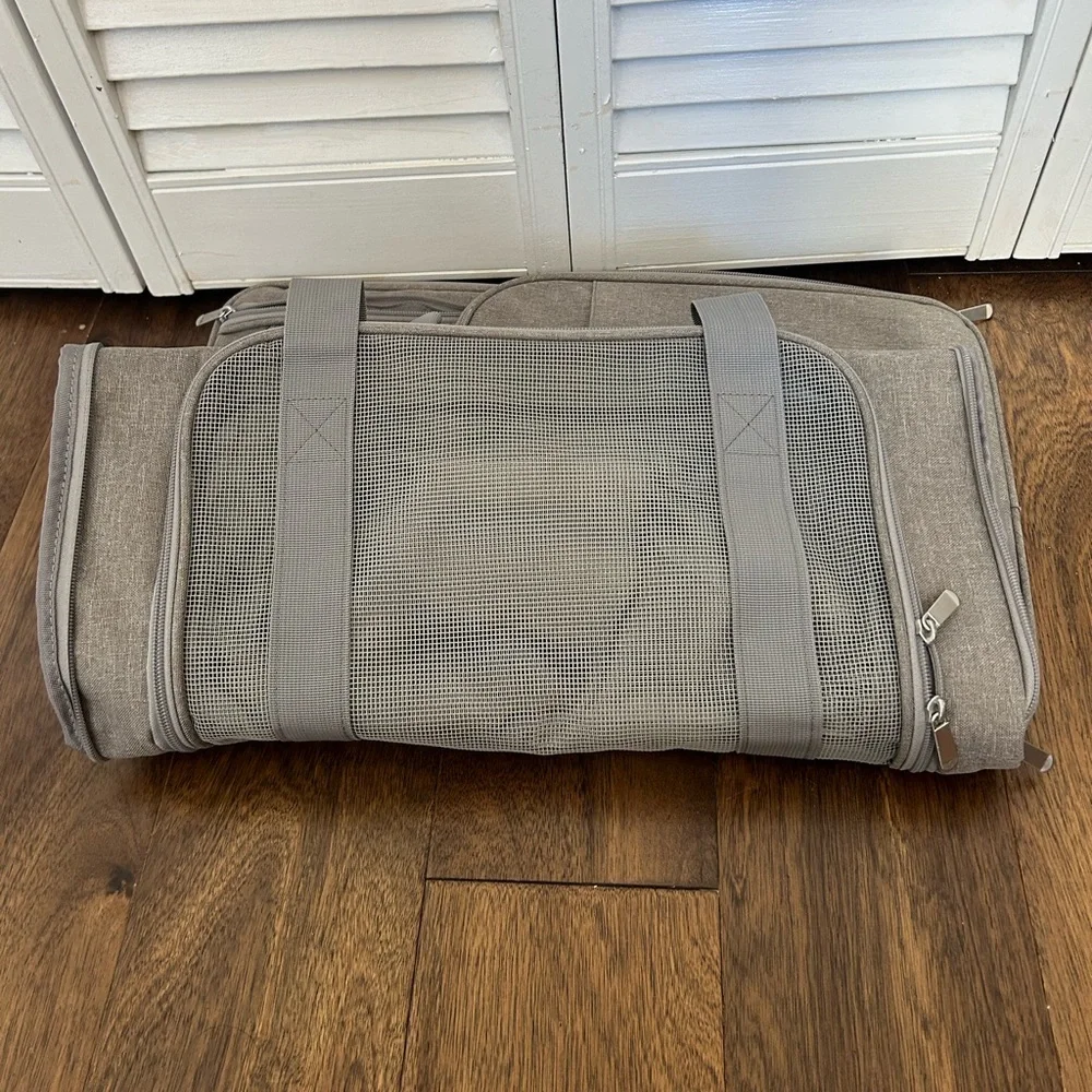 Pet Carrier. Lightweight heather gray nylon. Never used in excellent condition.